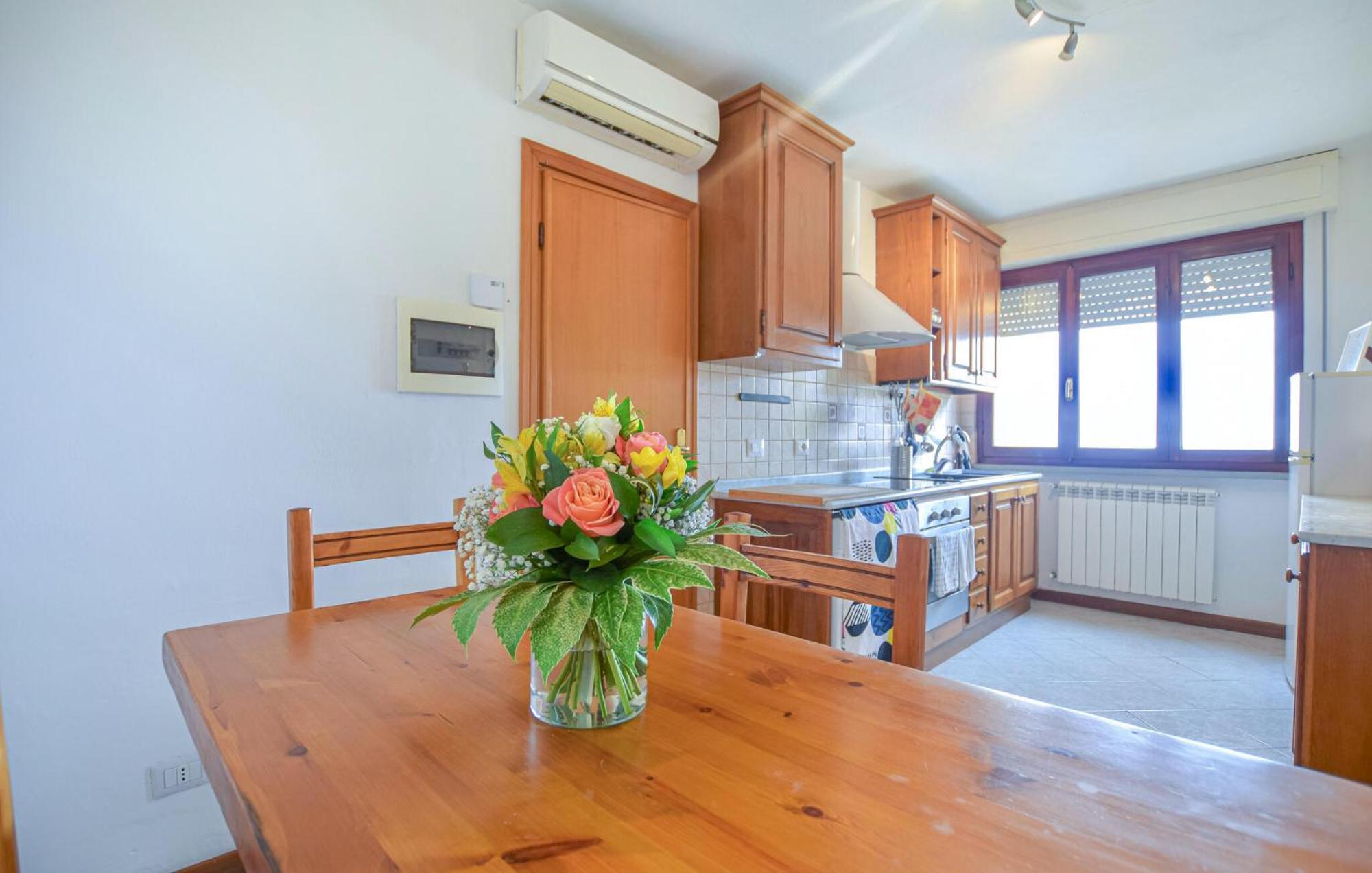 Beautiful In Bargecchia With View Holiday home